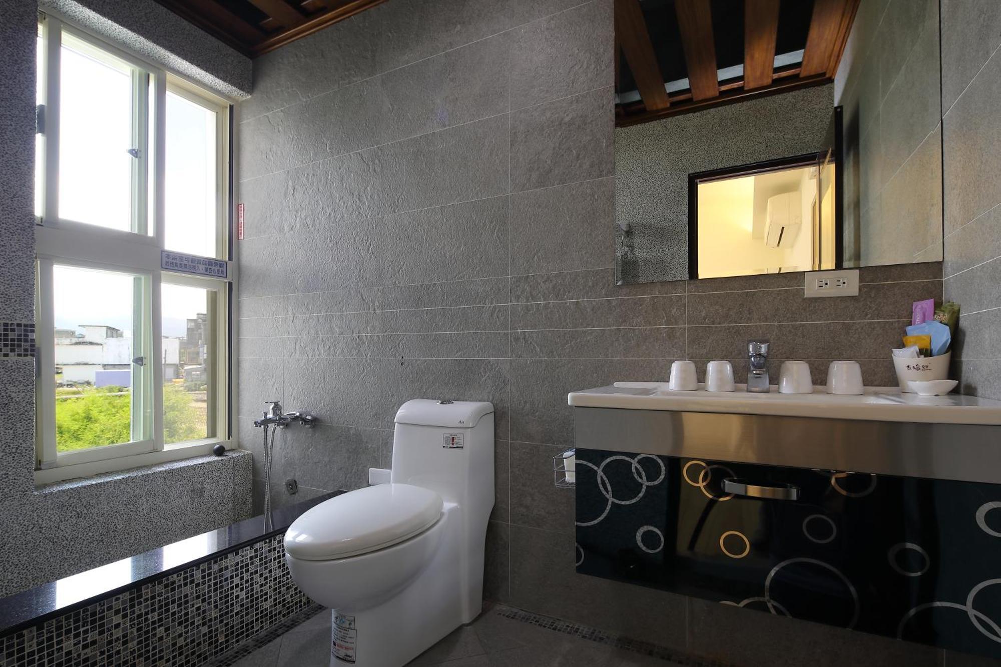 Langkawi B&B Luodong Eksteriør bilde